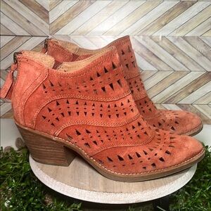 SOFFT Westwood ll Suede Ankle Boots Burnt Orange Laser Cut Western Chic Bohemian